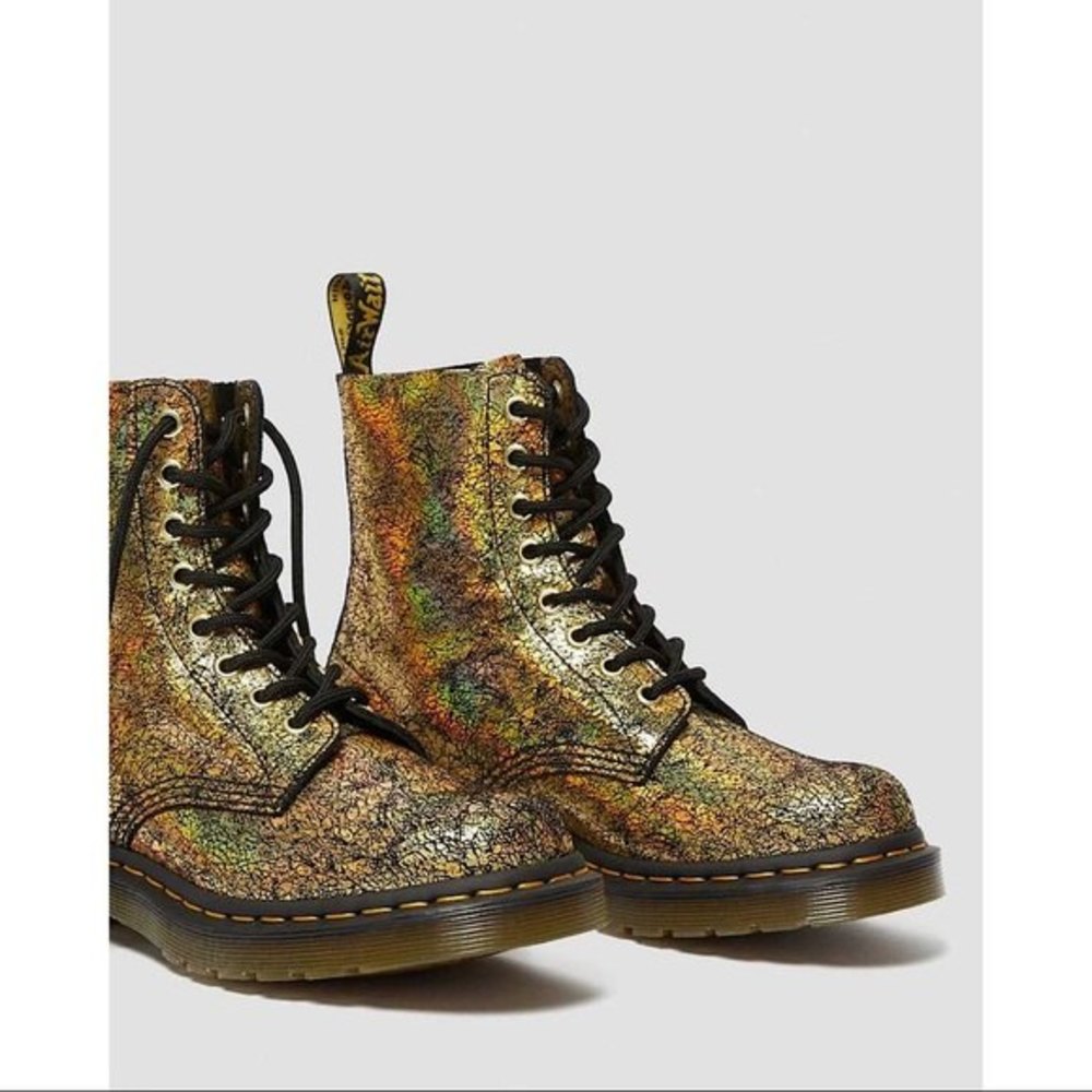 🌟 DR. MARTENS 1460 PASCAL METALLIC GOLD IRIDESCENT CRACKLE BOOTS🌟